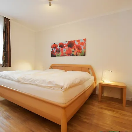 Stranddomicil Steiner Apartamento *